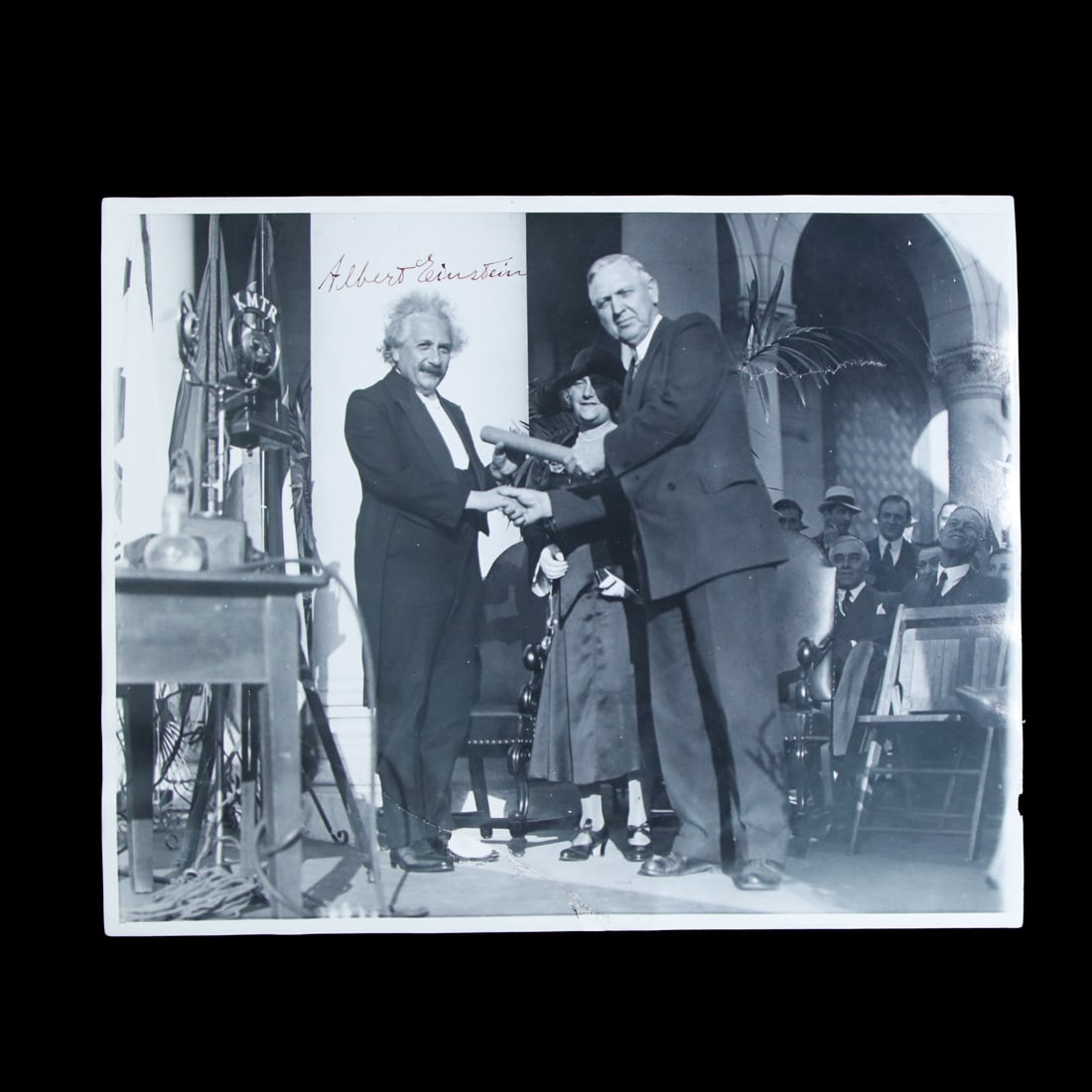 Albert Einstein Signed Historical Event Photograph (1 of 6)