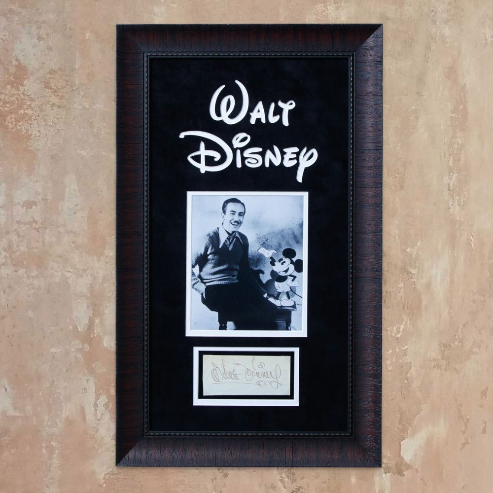 Walt Disney's Signed Cut in Fountain Pen (1 of 6)