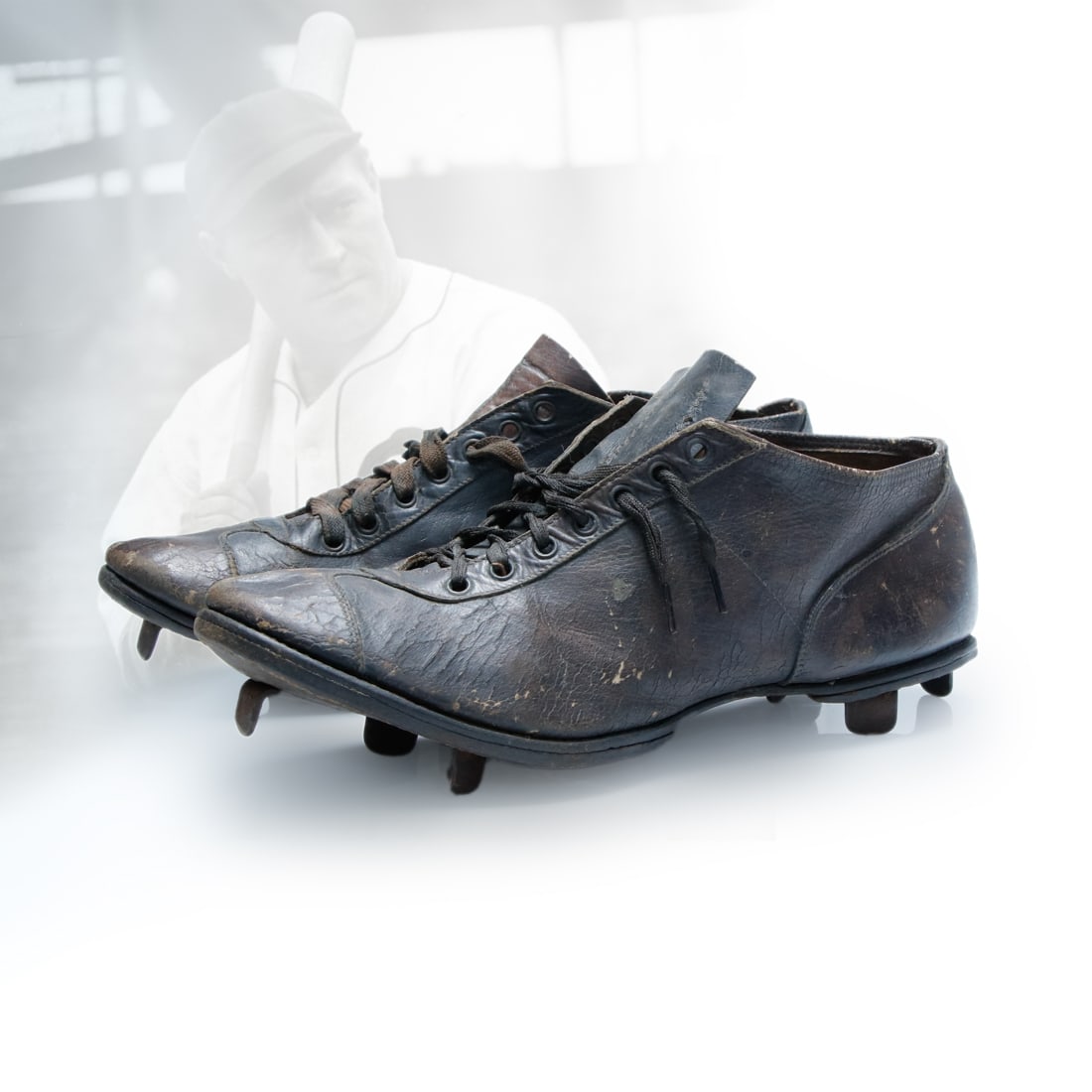 Lewis "Hack" Wilson Signed Baseball Cleats (1 of 7)