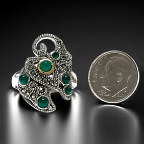 14K Green Agate & Marcasite Elephant Ring Size 10