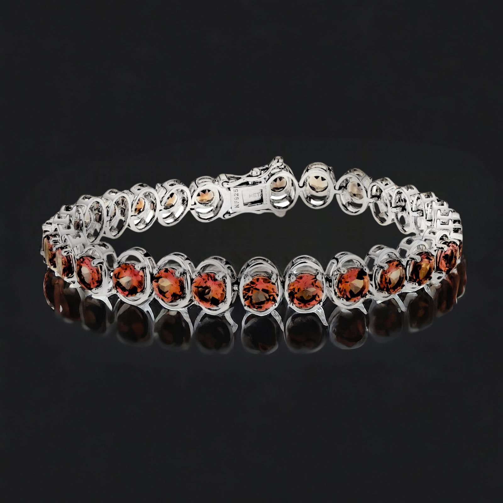 12.88ct Garnet Bracelet crafted in Sterling Silver (1 of 1)