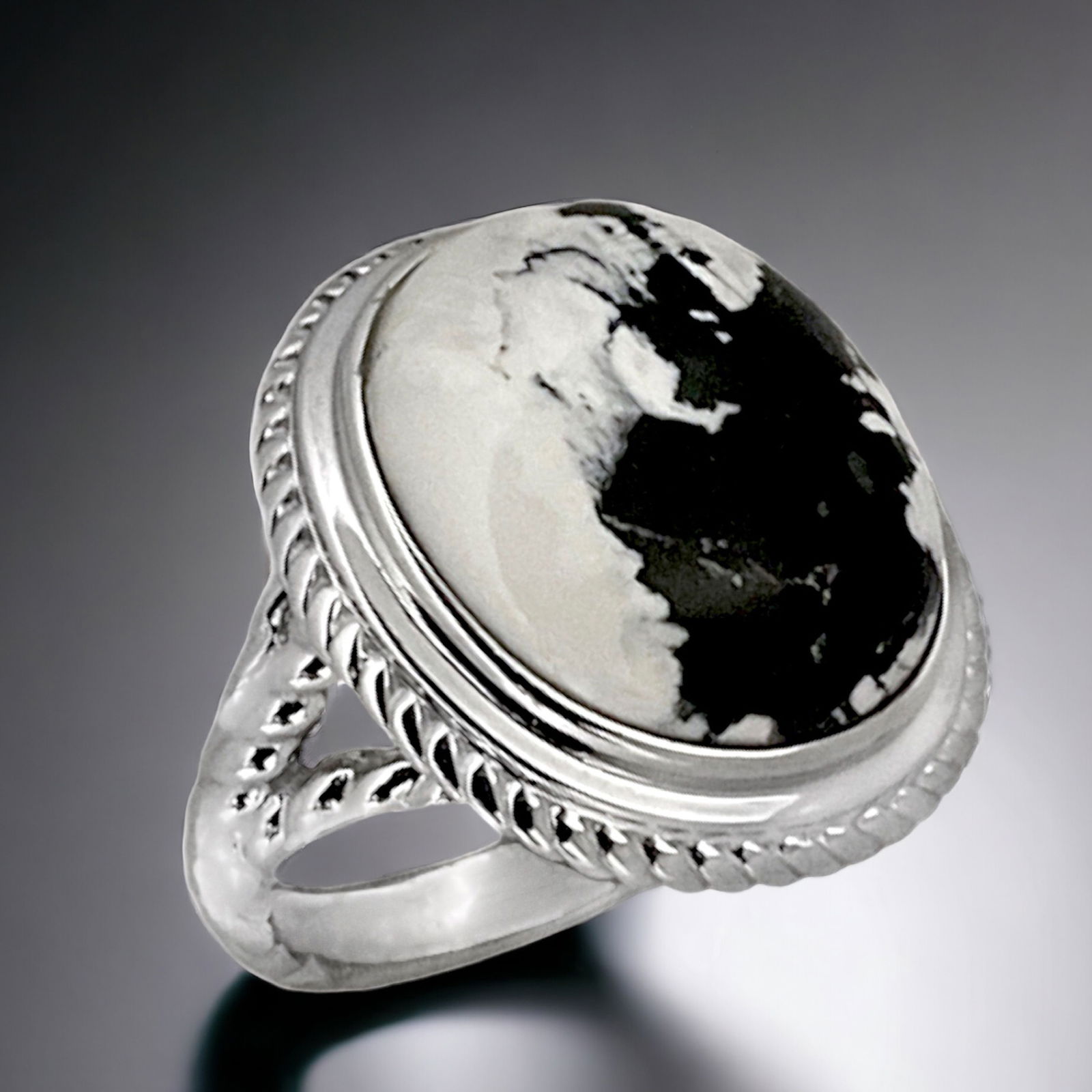 White Buffalo Sterling Silver Cable Design Ring Size 7 (1 of 1)