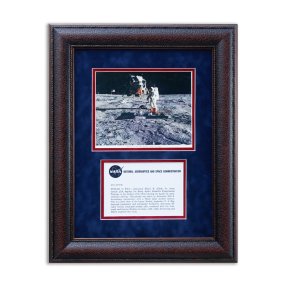 Neil Armstrong Signed Official NASA Moon Walk 8x10 Photograph