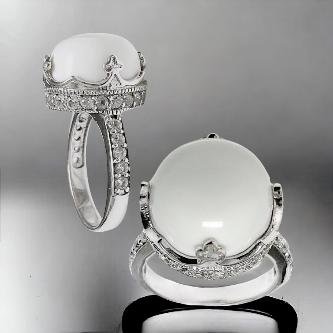 Crown Setting White Agate Sterling Silver Ring Size 7 (1 of 1)