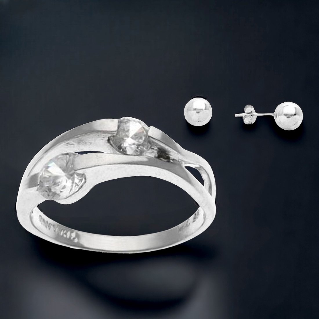 Sterling Silver Ball Stud Earrings and Size 8 Ring Combo Set (1 of 1)