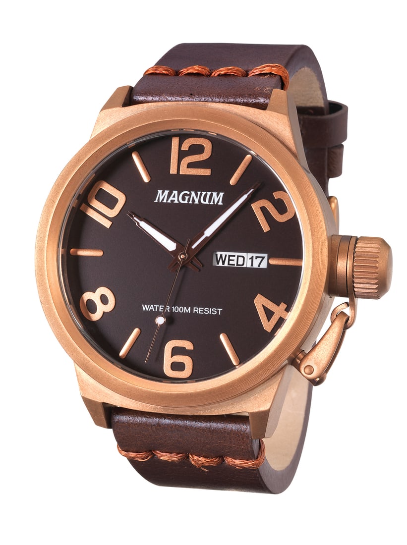 Magnum Graduate: Classic Vintage Military Style Watch with Golden Rose Finish: 48mm Magnum Graduate Quartz Men's Watch - A contemporary classic with a 41mm dial window, 14mm thick case, 3-hand movement, and day/date feature. Complete with a sturdy leather strap, it embodies mode
