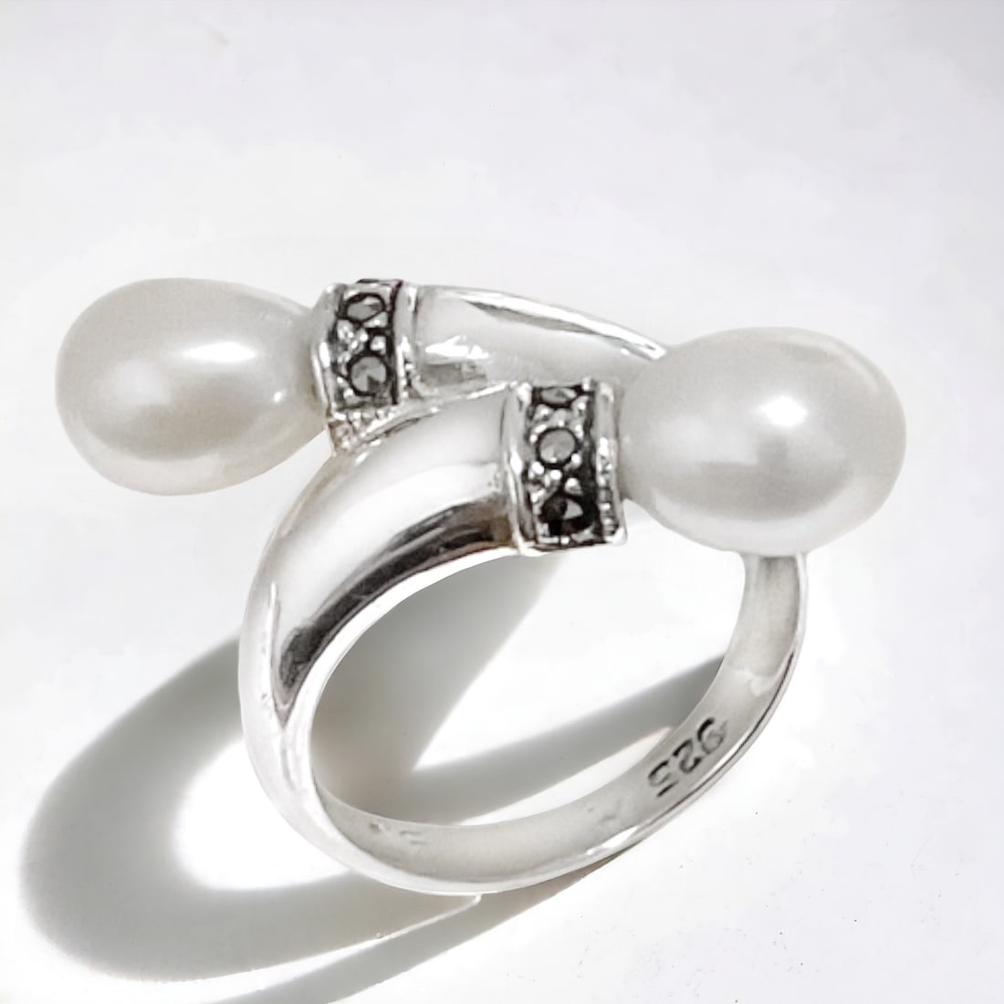 Divine Pearl Sterling Silver Bypass Ring - Size 6 (1 of 1)