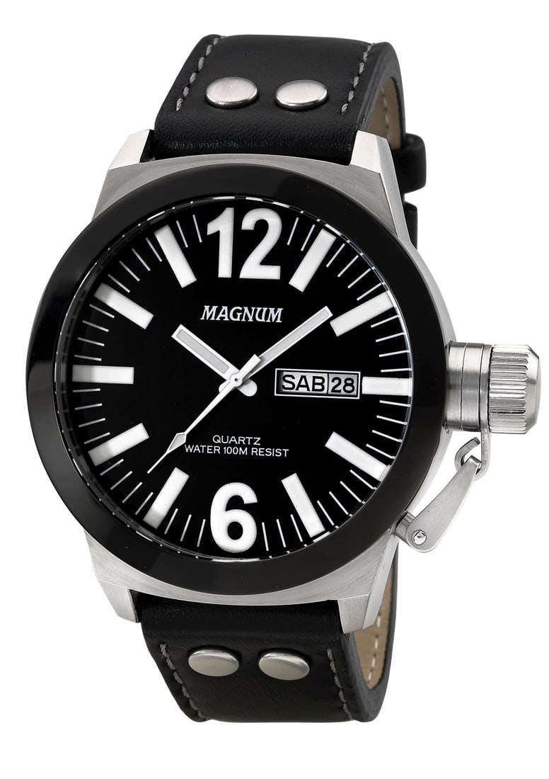 Magnum Principal: Canteen Crown Military Style with Day, Date Function: Magnum Principal Quartz: A rugged timepiece with a bold 48mm case,, riveted leather strap, and a 40mm dial window. Ideal for adventurers.