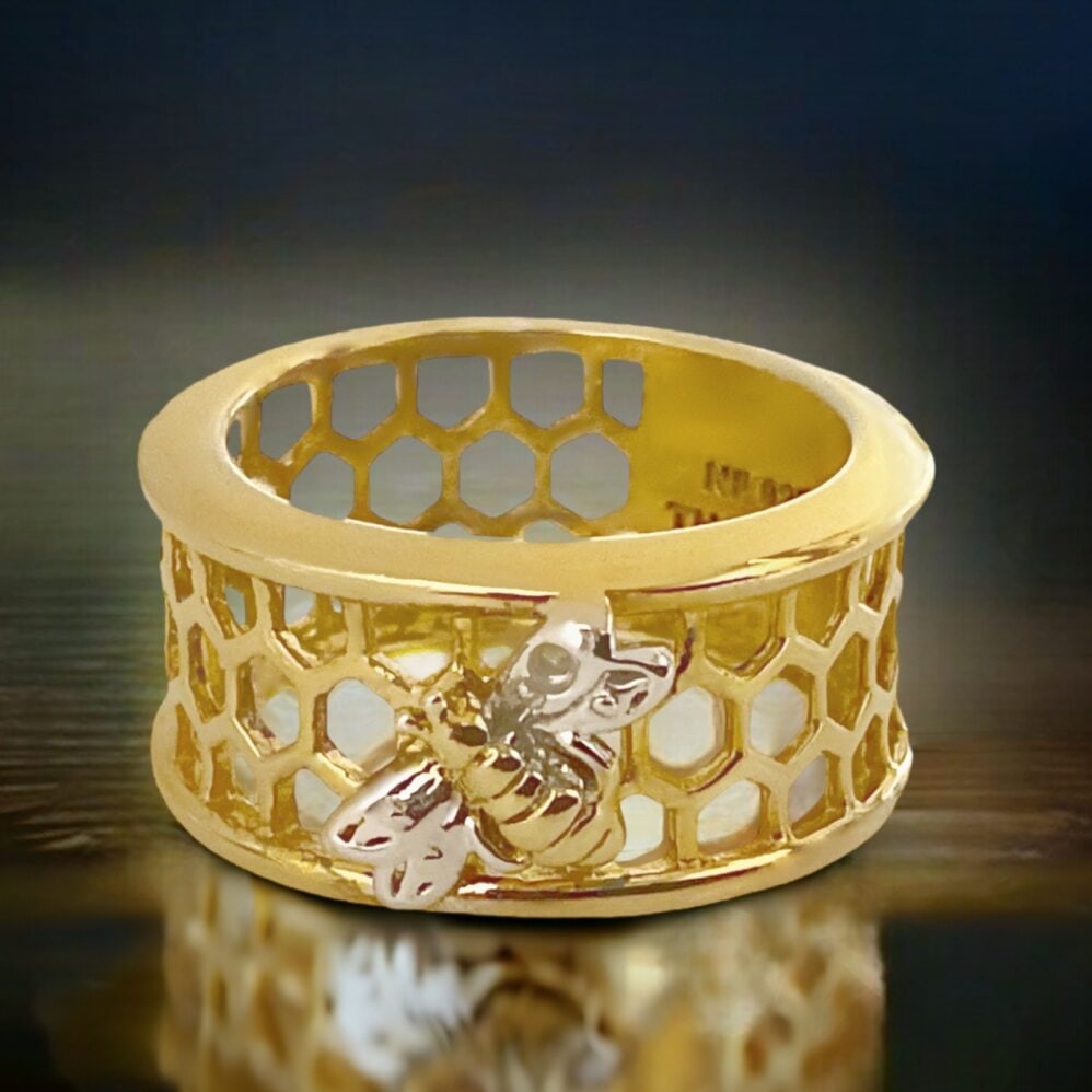18K Gold Plated Sterling Silver Bee Ring - Size 5.5 (1 of 1)
