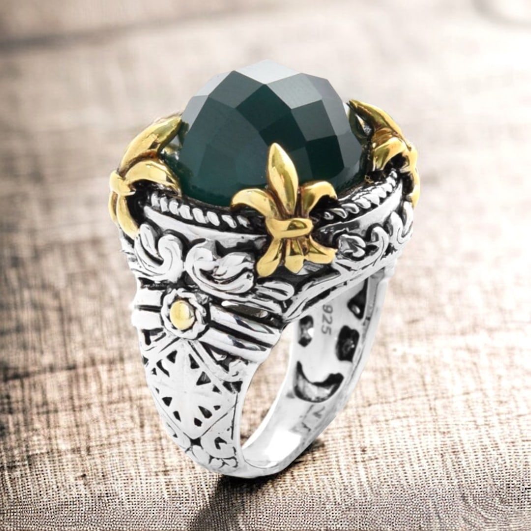 Fleur-de-lis Green Agate Checkerboard Ring with 14K Gold over Sterling Silver accents - Size 7 (1 of 1)