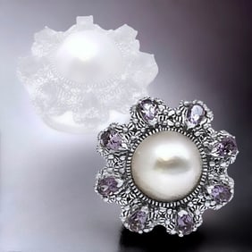 Timeless Pearl Sterling Silver Ring adorned with Purple Amethyst Gems - Size 7.25