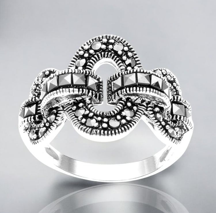 Mesmerizing Marcasite Ring Set in Sterling Silver – A Stunning and Elegant Statement, Size 7 (1 of 1)
