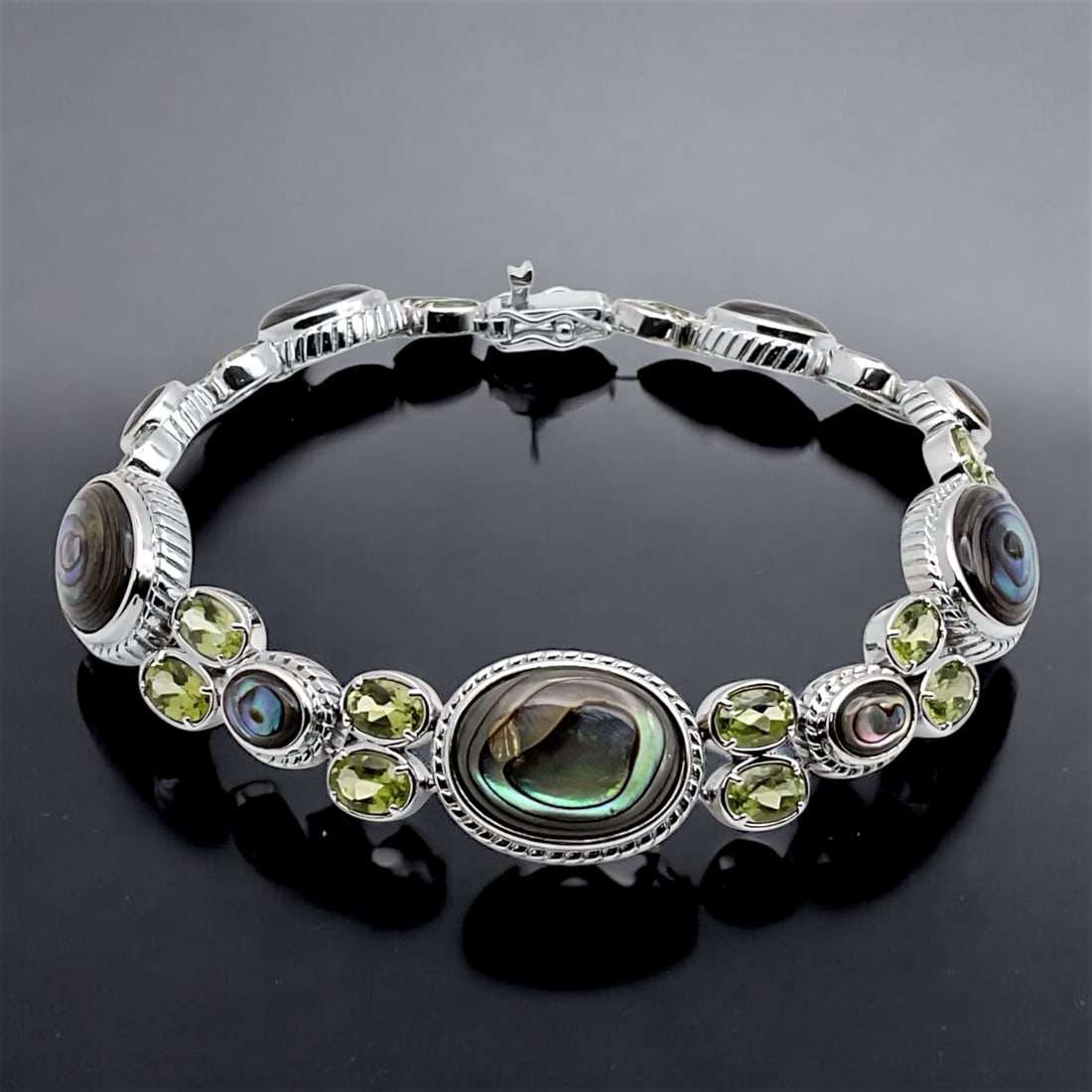 Oceanic Beauty Abalone Sterling Silver 8.25" Bracelet with Peridot Accents (1 of 1)
