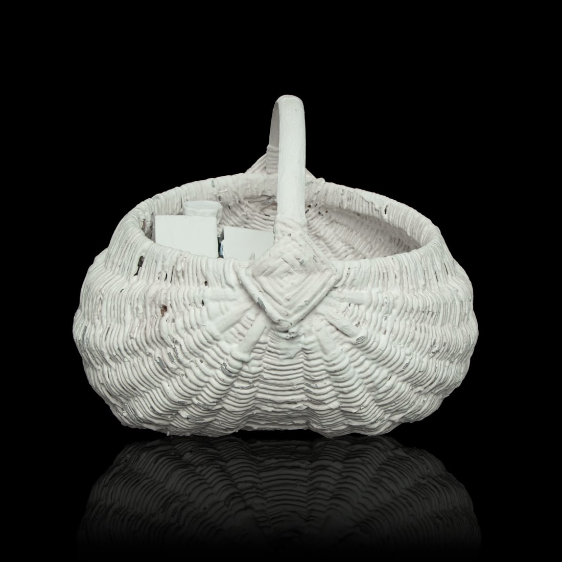 Cy Twombly Sculpture – "Farm Haven in a Basket": Cy Twombly Sculpture – "Farm Haven in a Basket" We are pleased to present a distinctive and historically significant sculpture by the renowned artist Cy Twombly. Measuring 17 inches in length, 14 in
