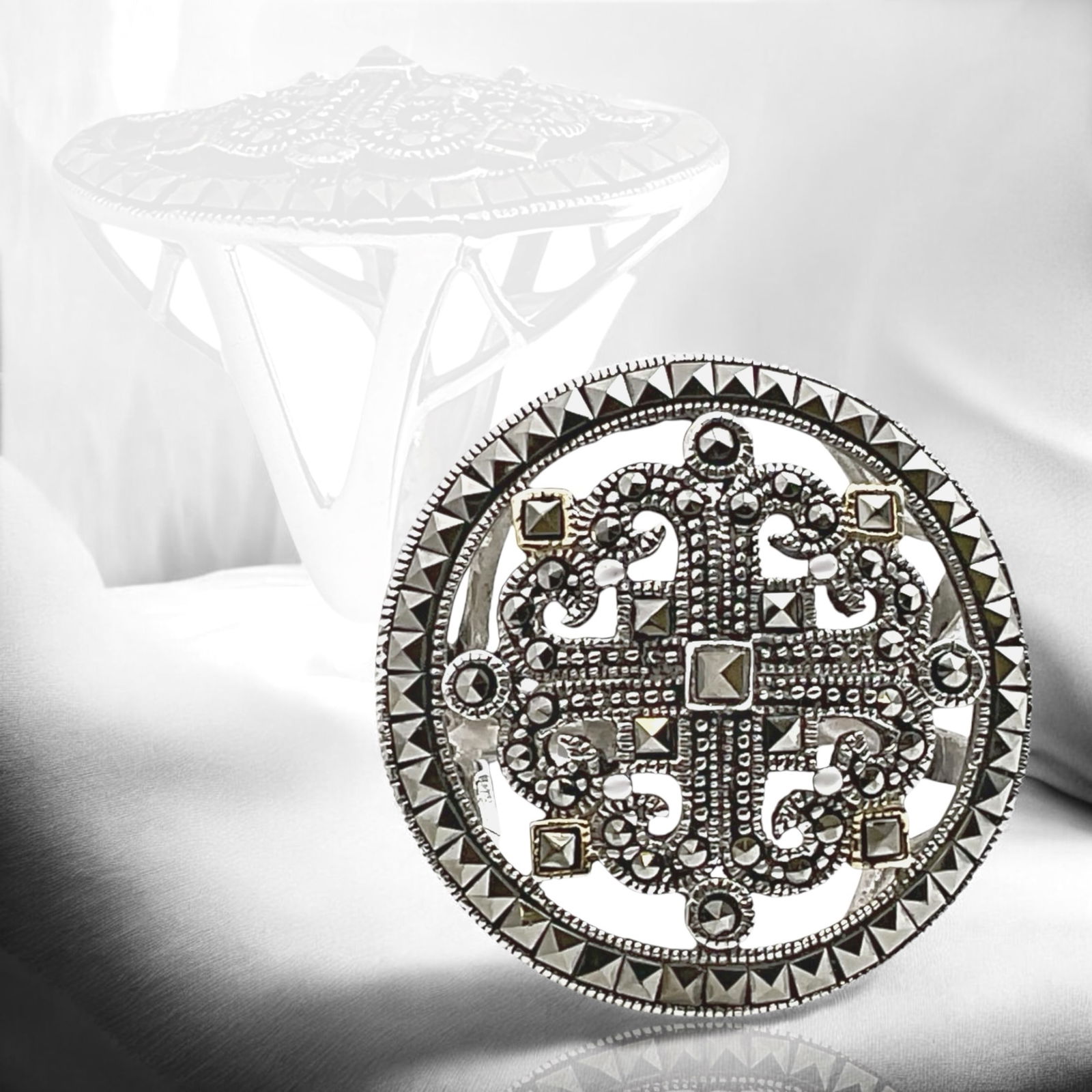 Art Deco style Marcasite Sterling Silver Ring - Size 7 (1 of 1)