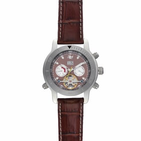 32 Degrees automatic – Bold Design, Precise Movement