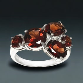 Stellar 5-Stone Garnet Gemstone Ring crafted in Sterling Silver - Size 7.25