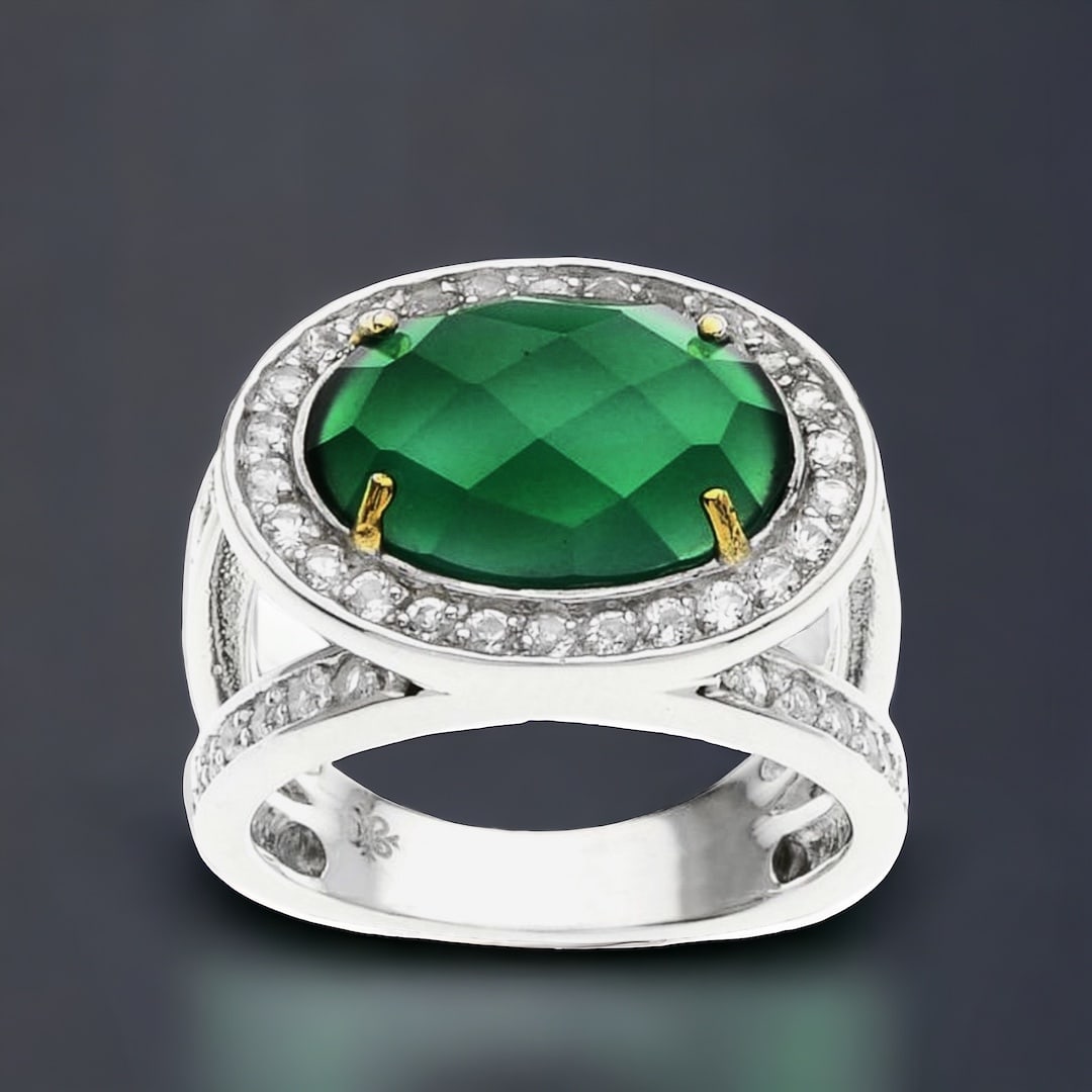 Deep Green Agate Ring wrapped in sparkling White Topaz with Golden accents - Size 6 (1 of 1)