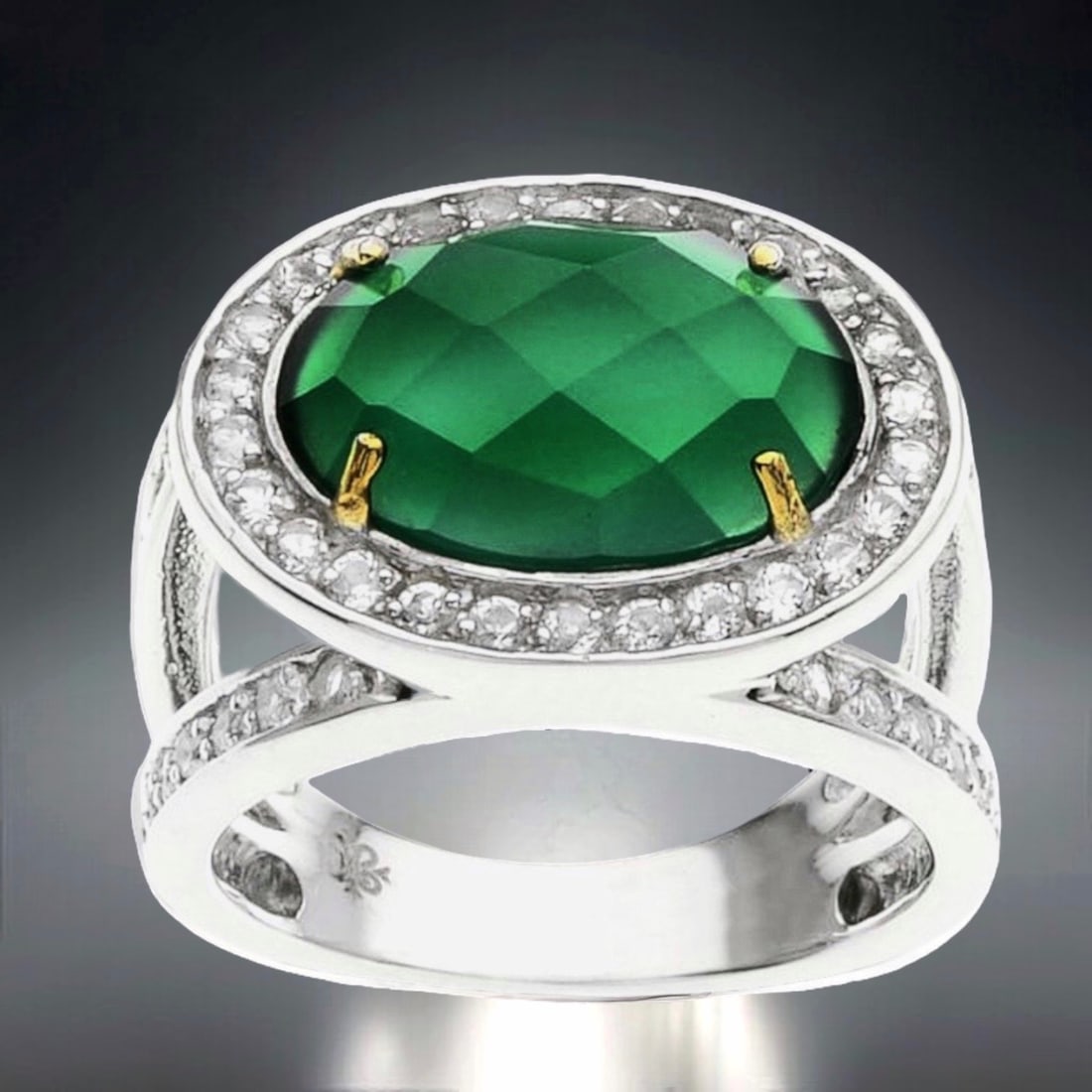 Deep Green Agate Ring wrapped in sparkling White Topaz with Golden accents - Size 6 (1 of 1)