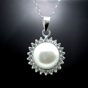Radiant Pearl Halo Sterling Silver Pendant with 18" Chain surronded by sparkling Simulated Diamonds