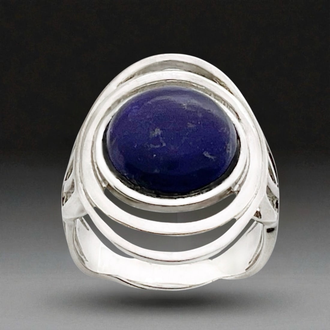 Mesmerizing Lapis Sterling Silver Ring - Size 7 (1 of 2)
