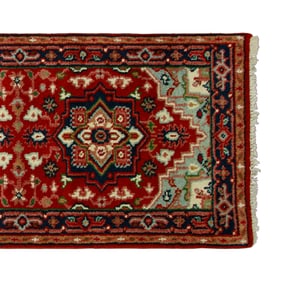 Exquisite Hand-Tied Serapi Wool Rug – 2’7” x 18’