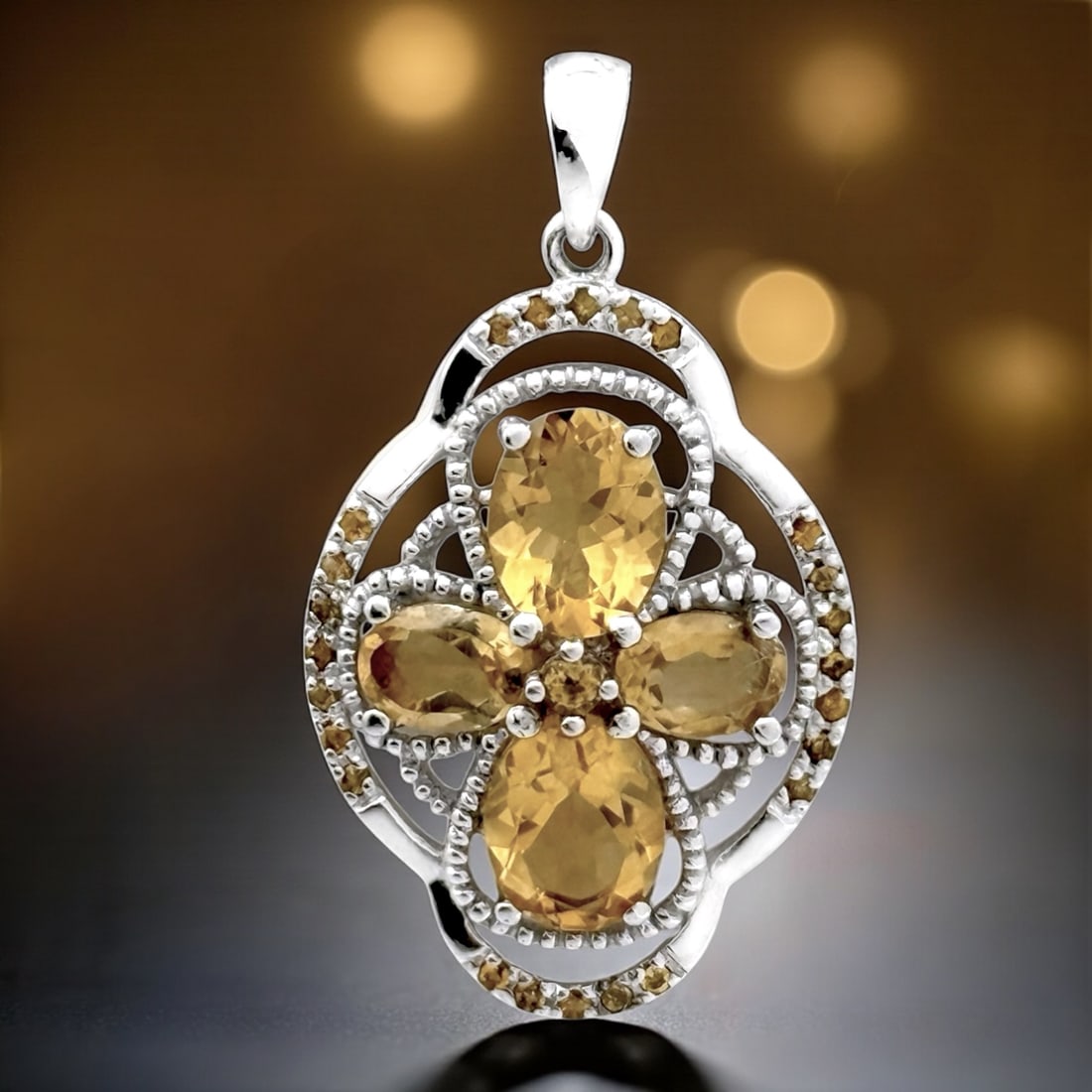 Golden Radiance large Citrine Gemstone Sterling Silver Pendant (1 of 1)