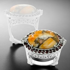 Vibrant Orange Spiney Oyster & Garnet Halo Ring - Size 6