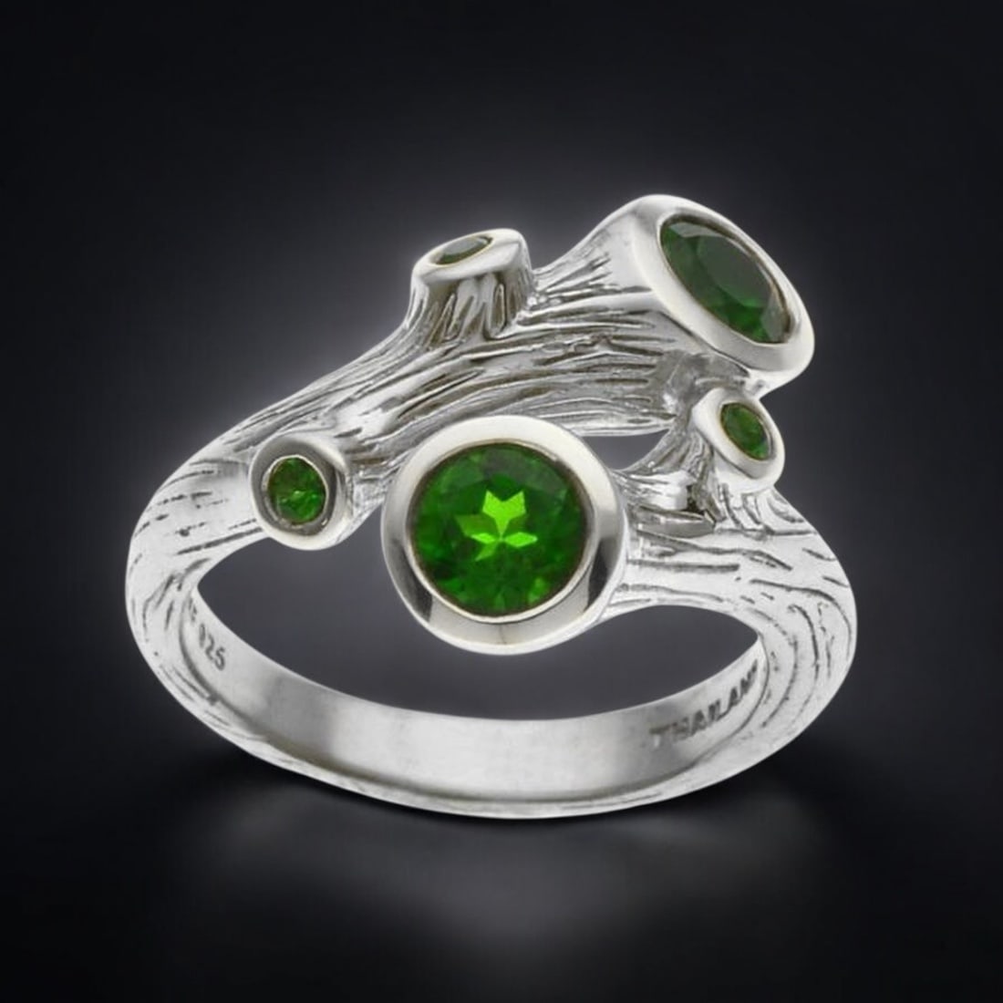 Boho Sterling Silver Ring adorned with Chrome Diopside - Size 7 (1 of 1)
