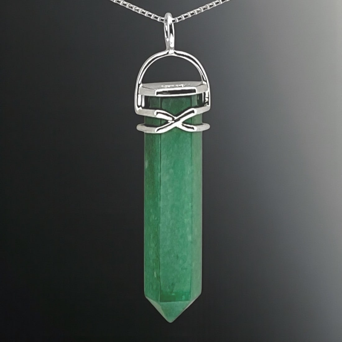 Green Adventurine Hexagon Pendant 18" Sterling Silver Chain: Product Details Item: Necklace Metal: Sterling Silver Gemstone: Green Adventurine Approximate Measurements: 59 mm X 14 mm Ring Size: Not Applicable Chain Length: 18" Chain Metal: Sterling Si