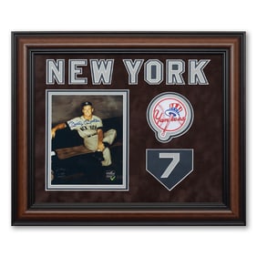 Mickey Mantle Signed Photo – The Commerce Comet Radiance