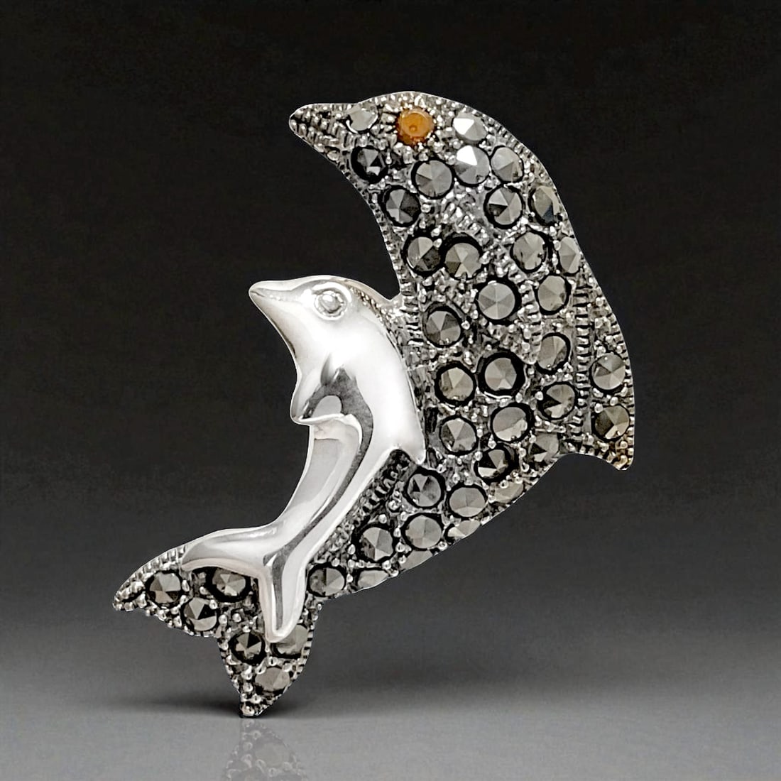 Marcasite Double Dolphin Pin/Pendant set in Sterling Silver (1 of 2)