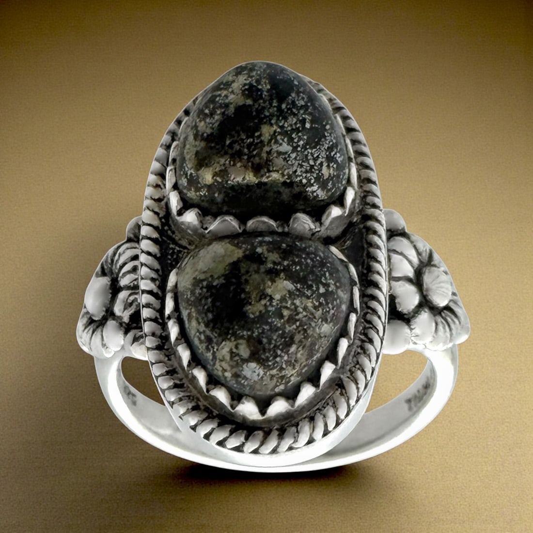 Artisan Apache Gold Sterling Silver Ring SZ 7 (1 of 1)