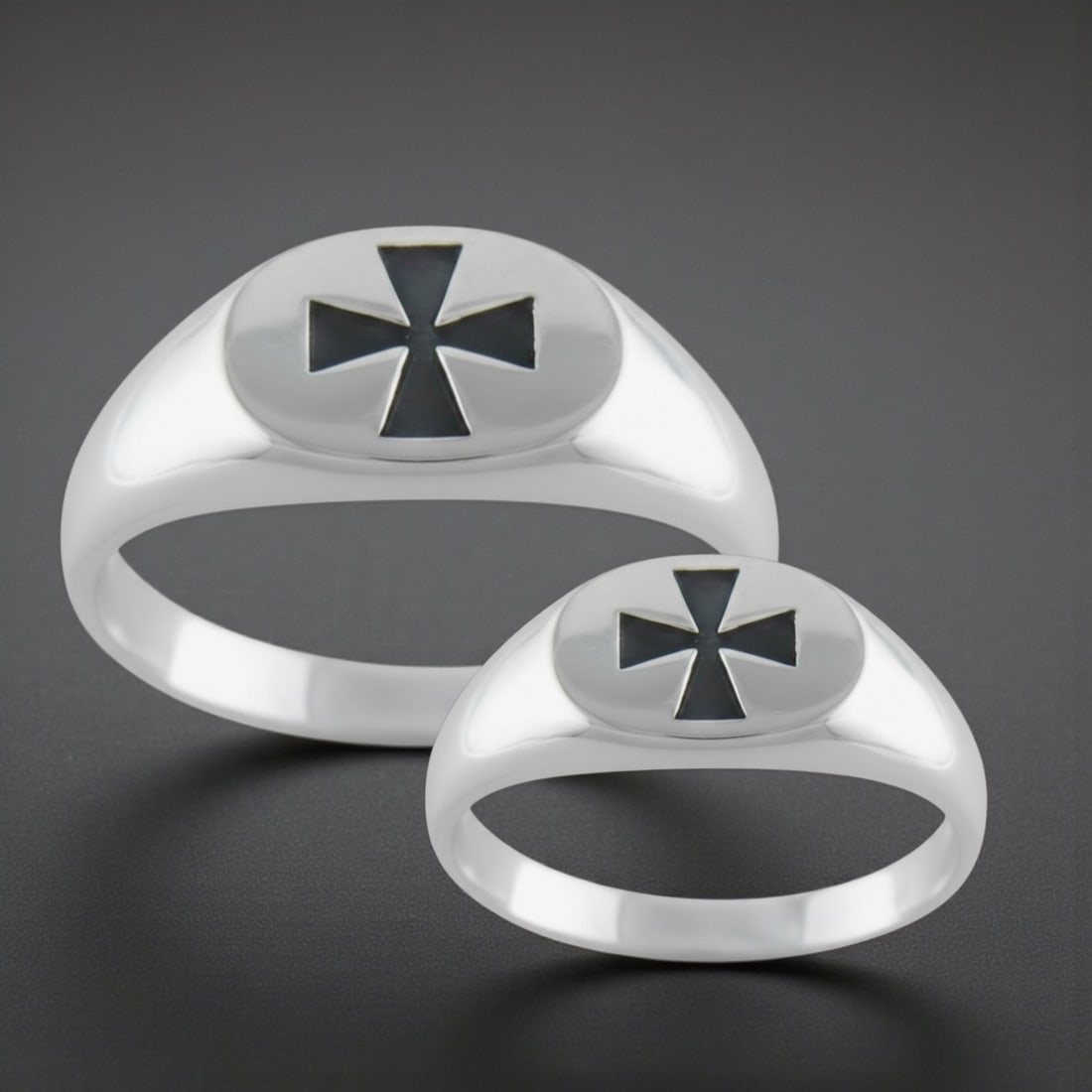 Sterling Silver Maltese Cross Signet Ring Size 5 and 9 Set (1 of 1)