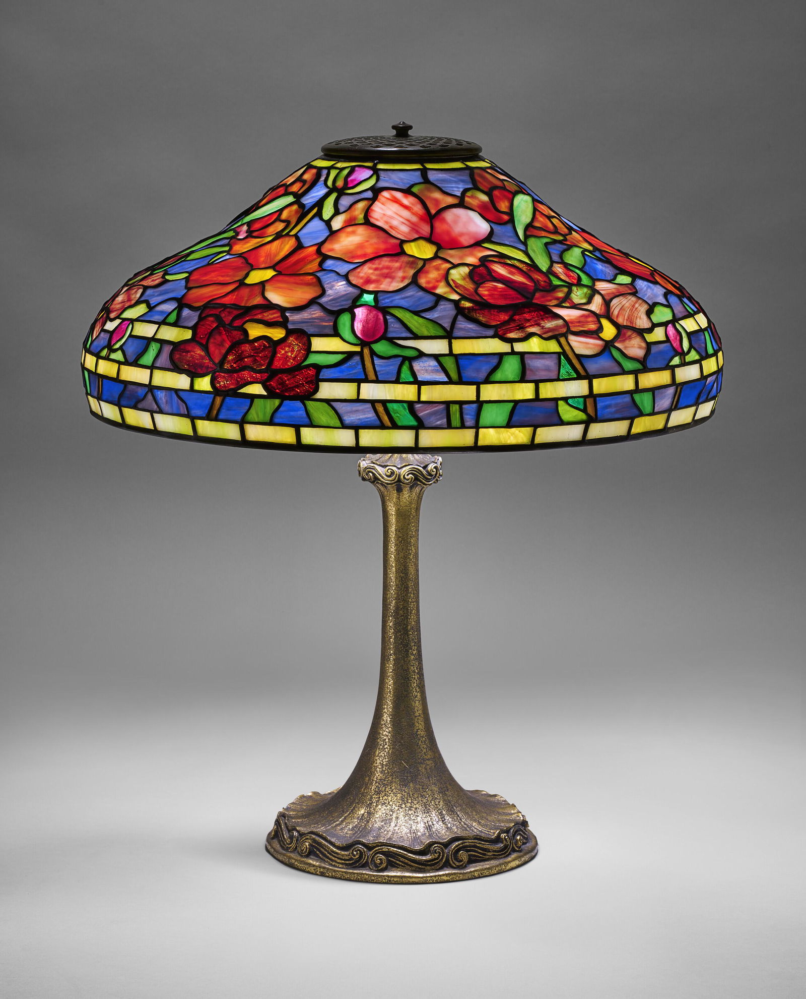Modern Collector: Design and Tiffany Studios Auction on Mar 15