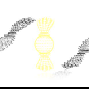 AUDEMARS PIGUET DIAMOND BRACELET WRISTWATCH: Quartz movement, round, single, square and tapered baguette-cut diamonds, 18k yellow gold (French mark) and platinum, signed Audemars Piguet, numbered Diamonds: approximately 456 round, single, square