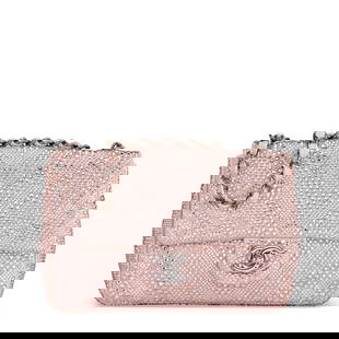 A ROSE PINK STRASS CRYSTAL & SUEDE CHEVRON SINGLE FLAP BAG WITH RUTHENIUM HARDWARE: A ROSE PINK STRASS CRYSTAL & SUEDE CHEVRON SINGLE FLAP BAG WITH RUTHENIUM HARDWARE CHANEL, 2015 Details GRADE: 1.5 19 w x 13.5 h x 5 d cm Includes authenticity card, dust bag, ribbon and box.
