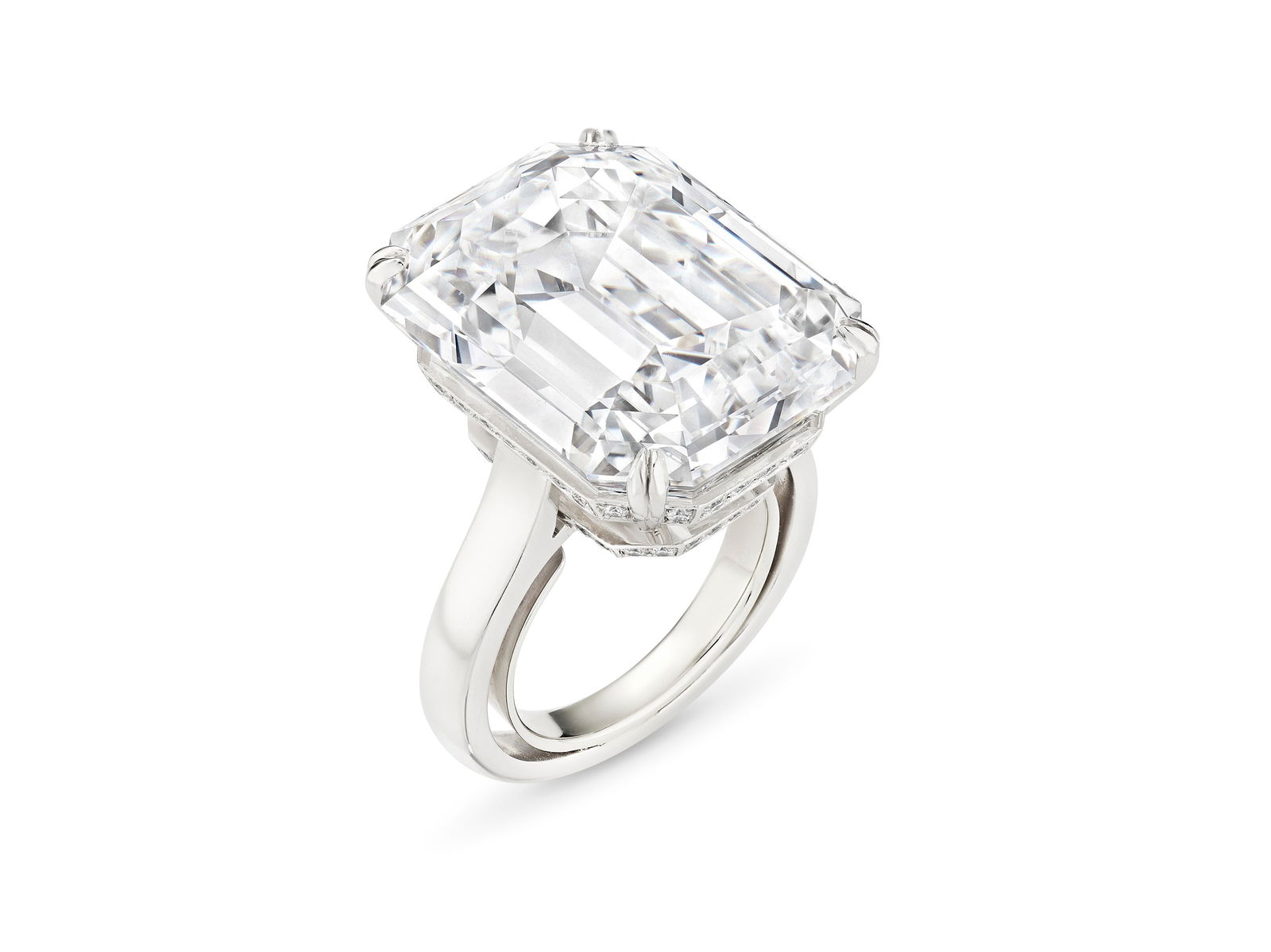 AN IMPORTANT DIAMOND RING (1 of 7)