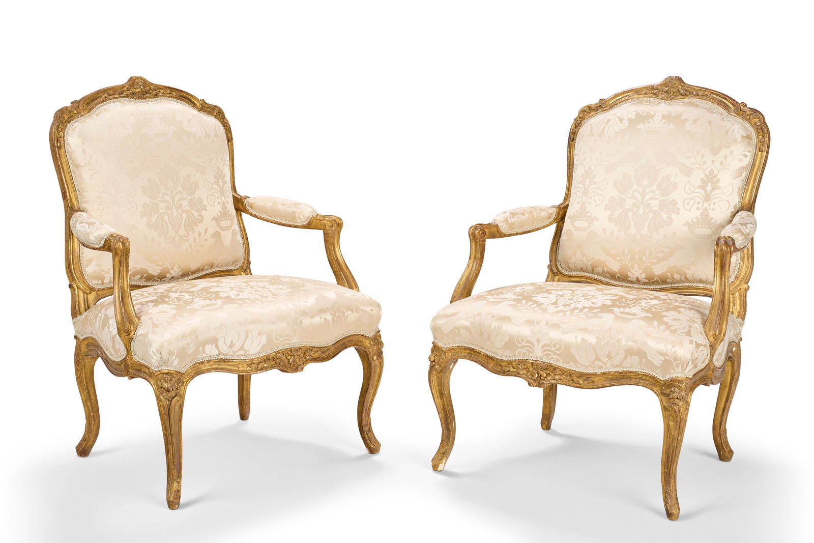 A PAIR OF LOUIS XV GILTWOOD FAUTEUILS CIRCA 1760 (1 of 6)