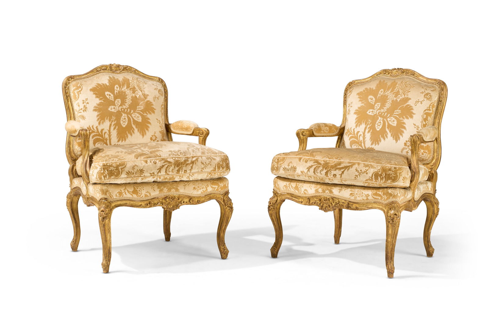 A PAIR OF LOUIS XV GILTWOOD FAUTEUILS BY JEAN-BAPTISTE CRESSON, CIRCA 1750 (1 of 5)