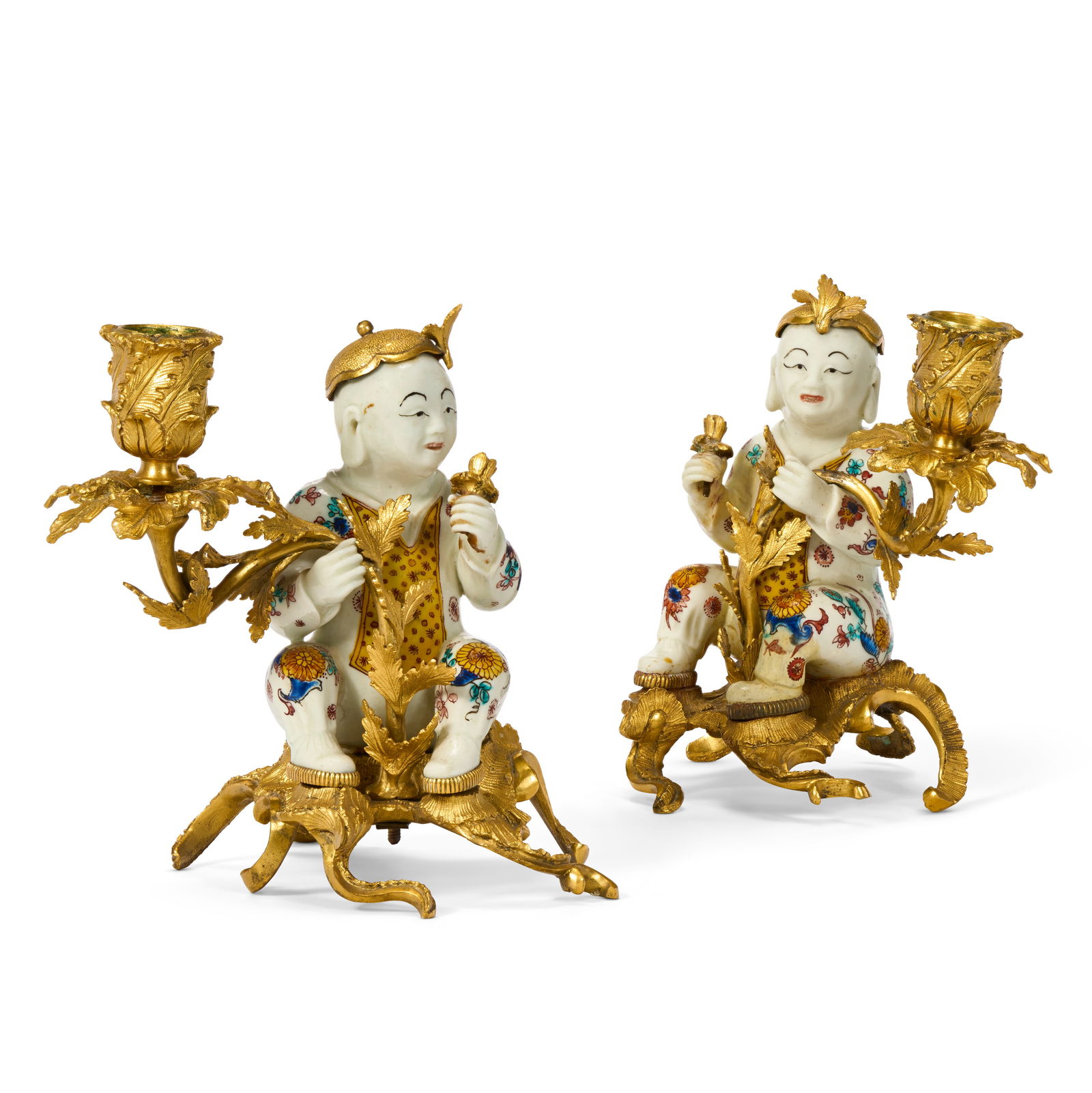 A PAIR OF LOUIS XV ORMOLU-MOUNTED MENNECY PORCELAIN CANDLESTICKS CIRCA 1740 (1 of 3)
