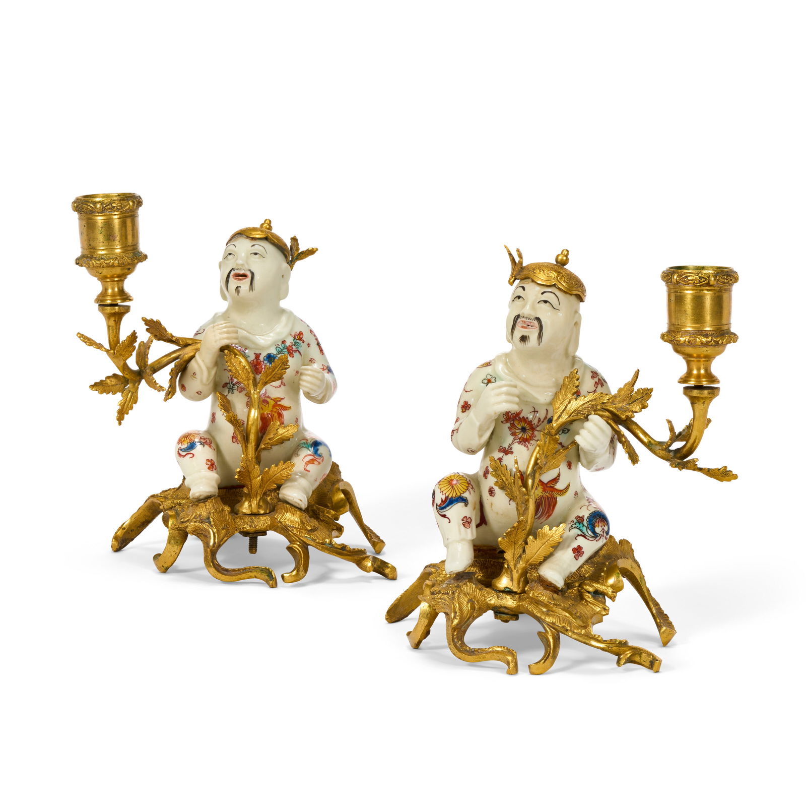 A PAIR OF LOUIS XV ORMOLU-MOUNTED MENNECY PORCELAIN CANDLESTICKS CIRCA 1740 (1 of 3)