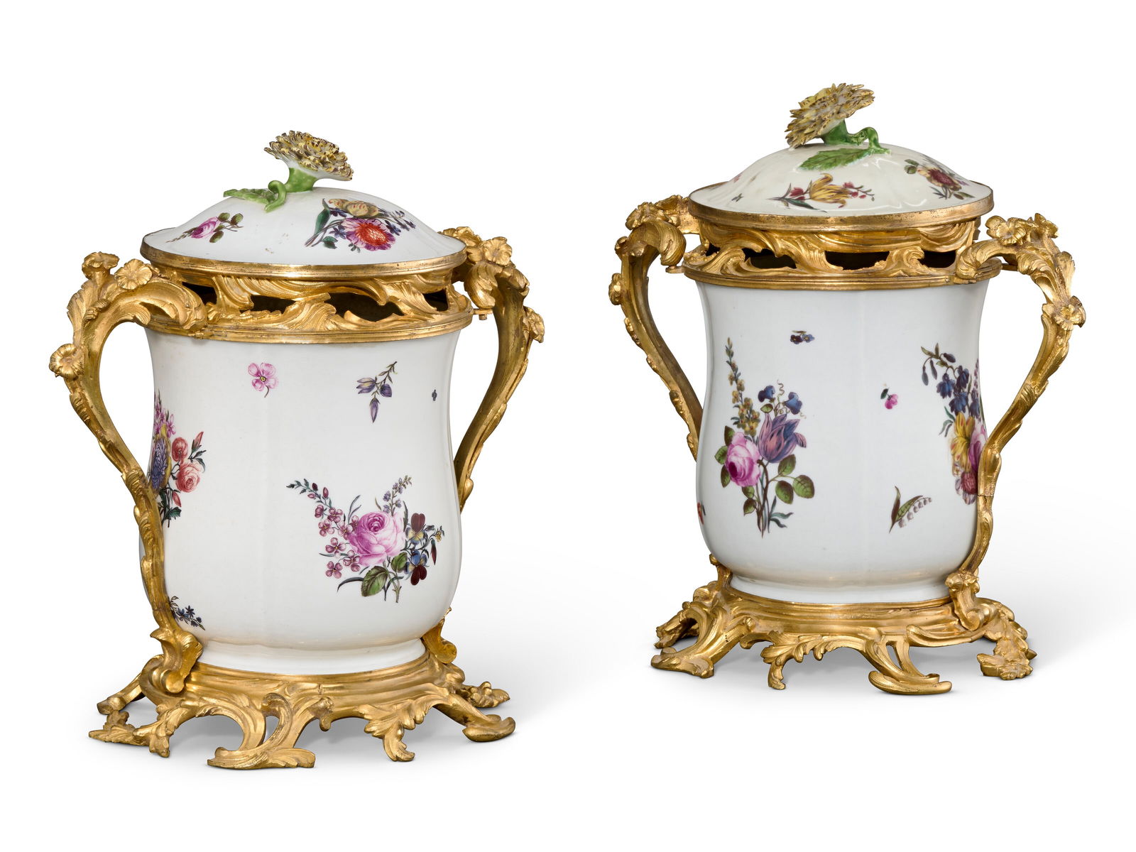 A PAIR OF LOUIS XV ORMOLU-MOUNTED MEISSEN PORCELAIN POT-POURRI VASES CIRCA 1745, BLUE CROSSED SWORD (1 of 4)