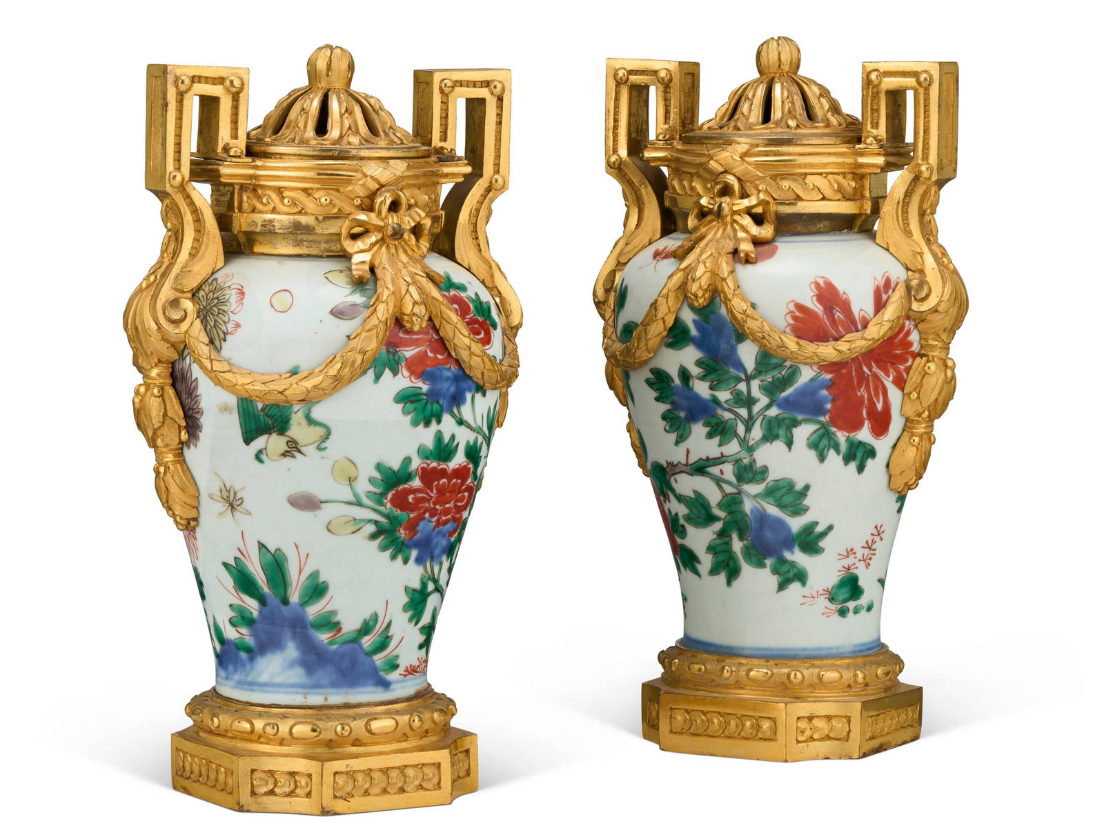 A PAIR OF LATE LOUIS XV ORMOLU-MOUNTED CHINESE WUCAI PORCELAIN POT-POURRI VASES THE PORCELAIN KANGXI