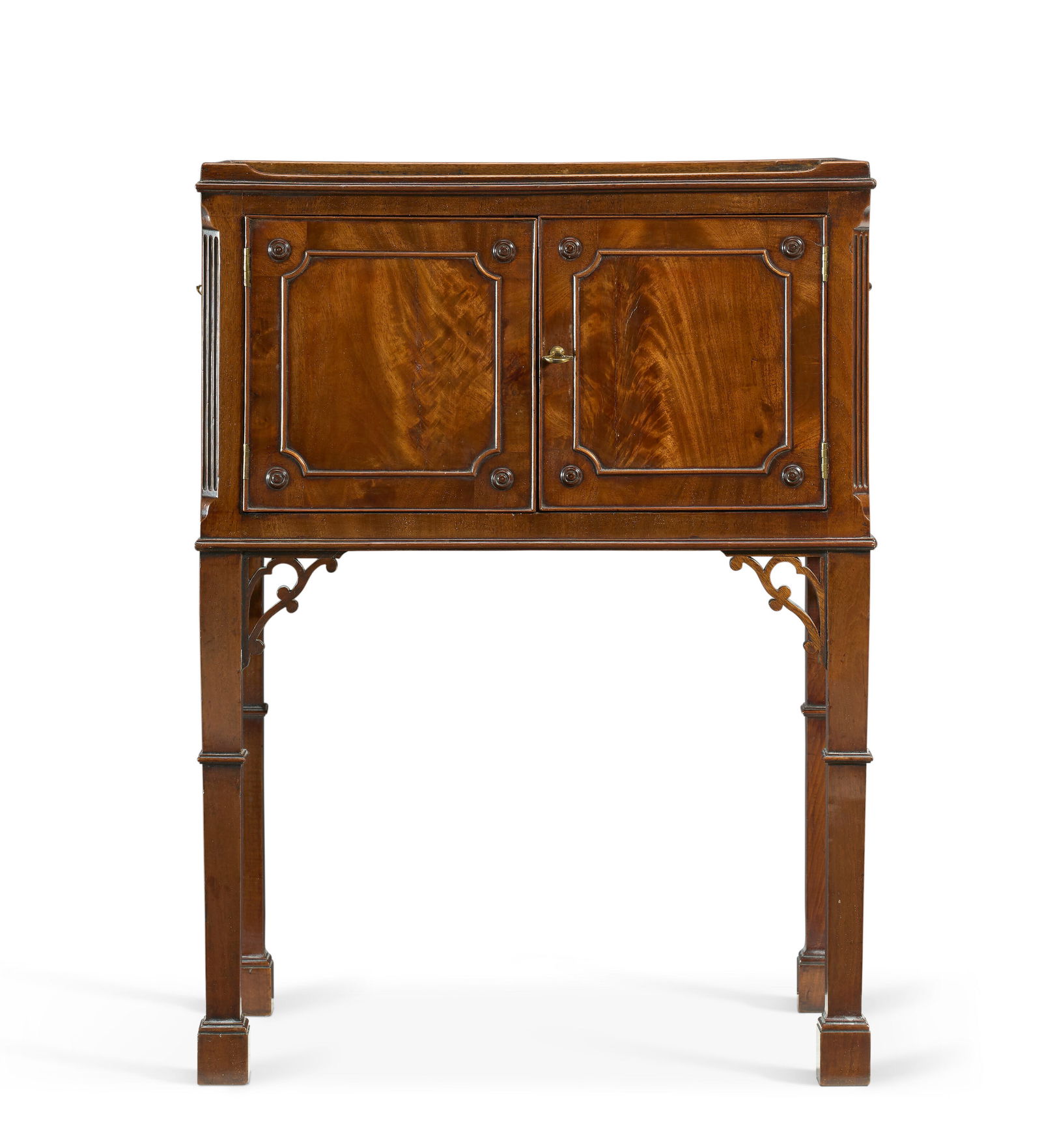A GEORGE III MAHOGANY BEDSIDE CUPBOARD CIRCA 1770 (1 of 4)