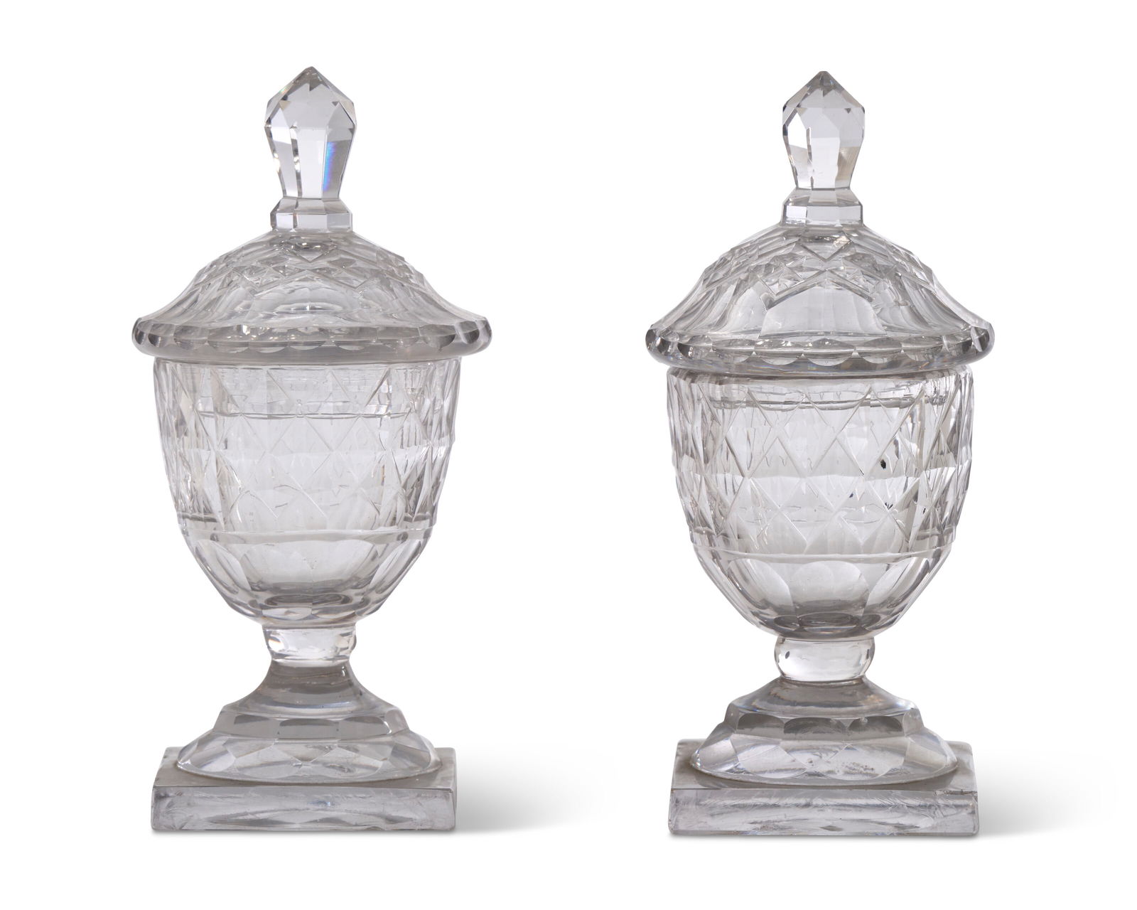 A SMALL PAIR OF ENGLISH OR IRISH CUT-GLASS JARS AND TWO COVERS 19TH CENTURY (1 of 2)