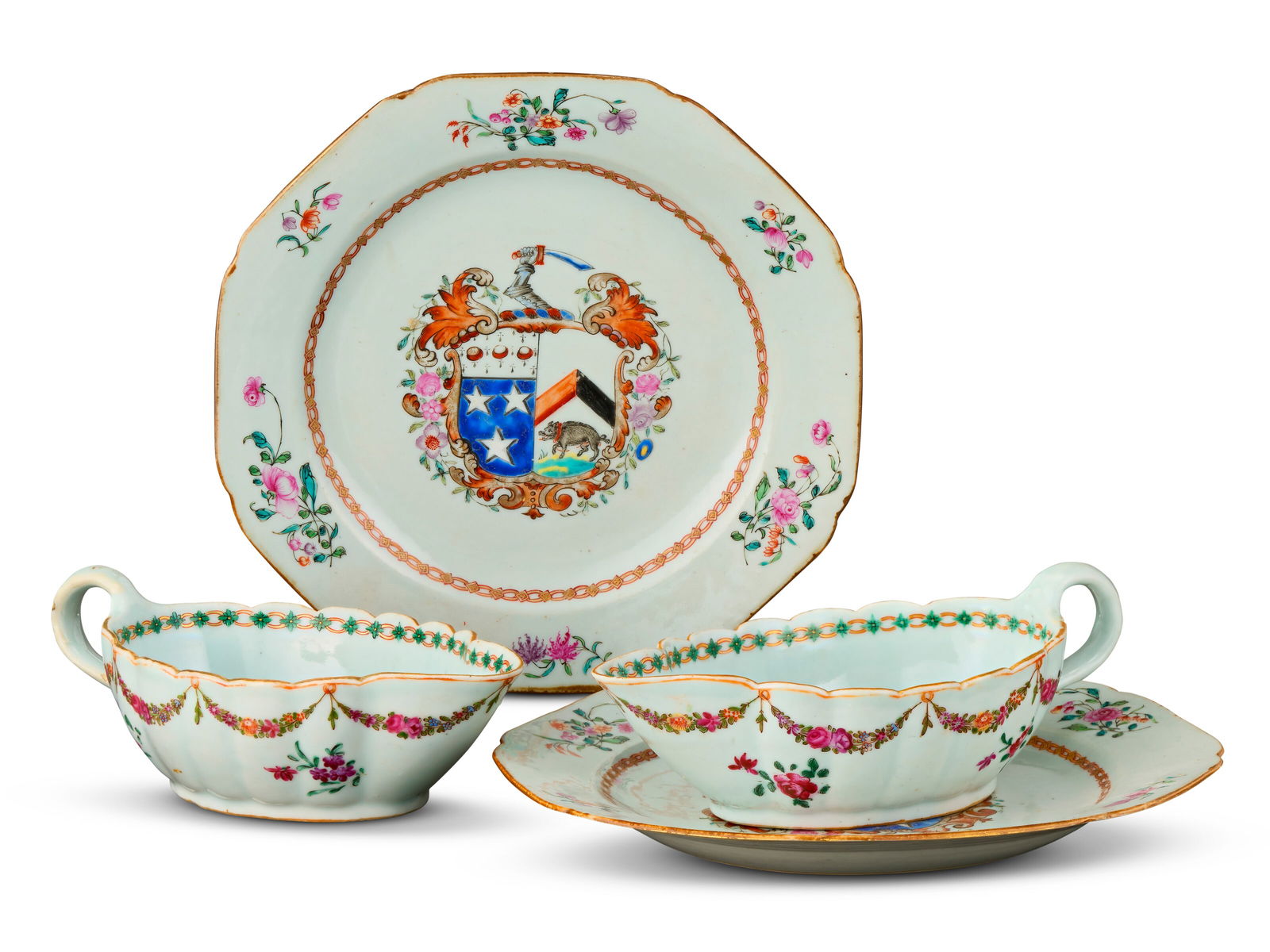 A GROUP OF CHINESE EXPORT PORCELAIN ‘ENGLISH MARKET’ TABLE WARES QIANLONG PERIOD, CIRCA (1 of 9)