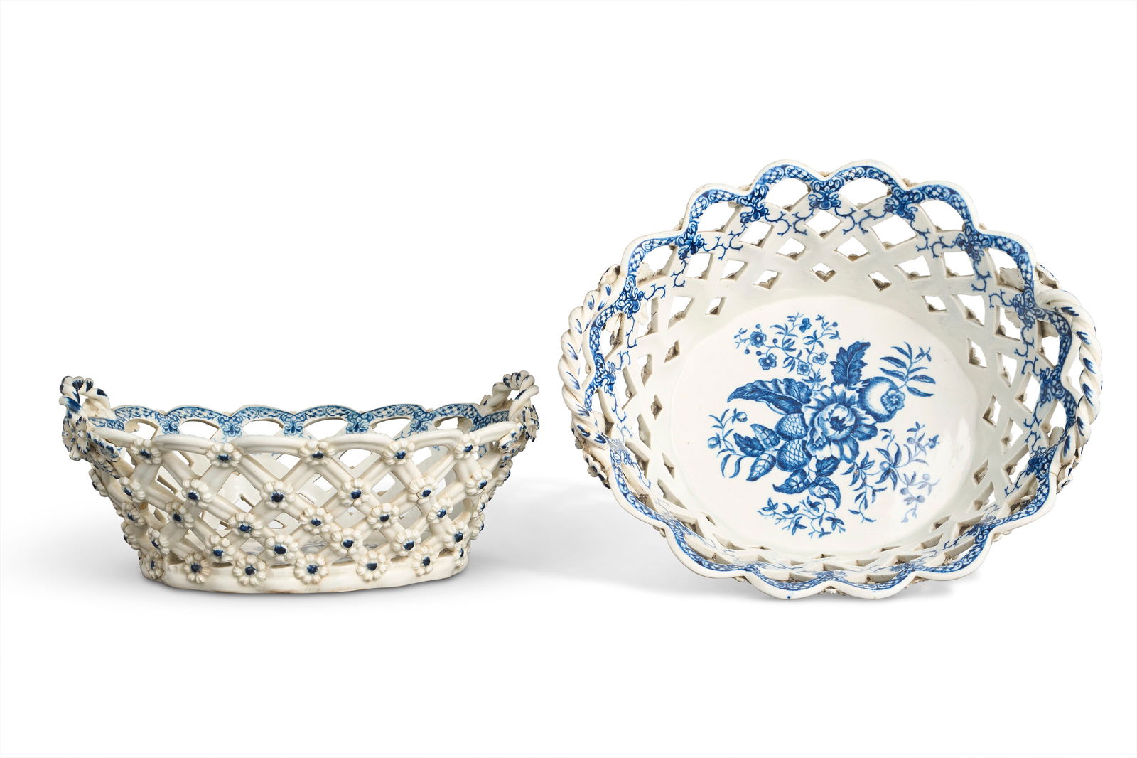 TWO WORCESTER PORCELAIN BLUE AND WHITE RETICULATED BASKETS CIRCA 1775, BLUE CRESCENT MARKS (1 of 6)