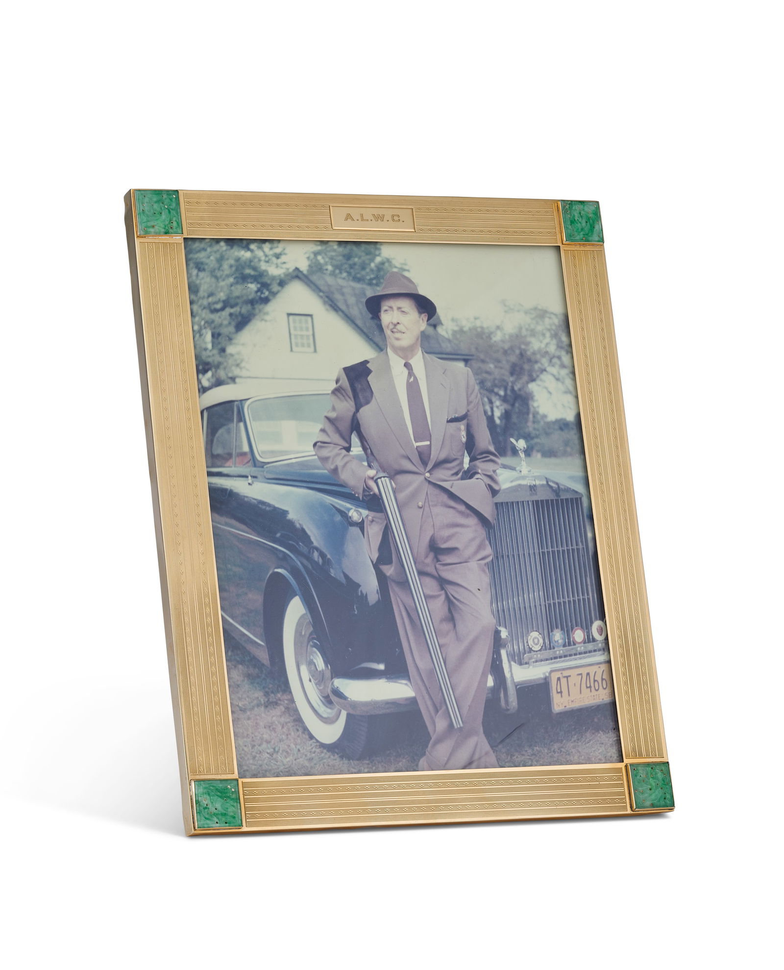 AN AMERICAN JADE-MOUNTED GOLD PHOTOGRAPH FRAME MARK OF UDALL & BALLOU, NEW YORK, FIRST QUARTER 20TH (1 of 2)