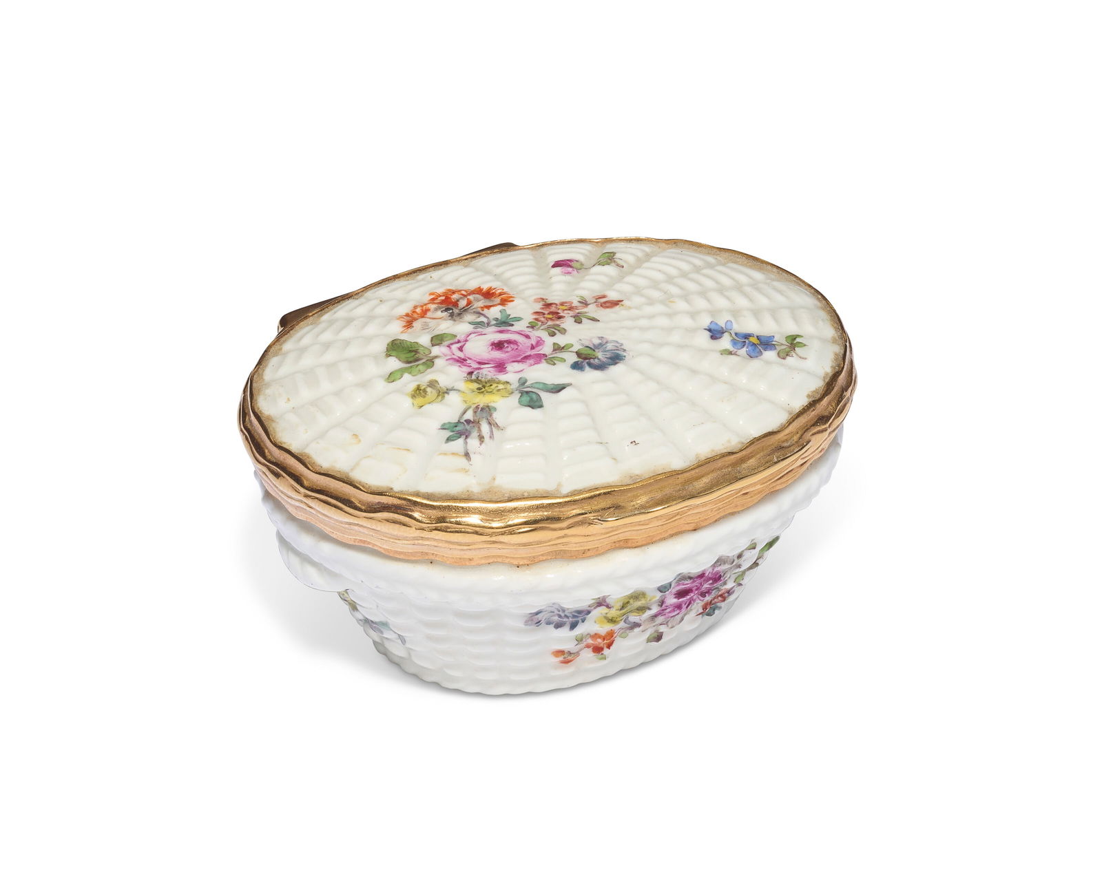 A SMALL GOLD-MOUNTED GERMAN PORCELAIN BASKET-FORM SNUFF-BOX AND COVER 19TH CENTURY: A SMALL GOLD-MOUNTED GERMAN PORCELAIN BASKET-FORM SNUFF-BOX AND COVER 19TH CENTURY Details Molded as a two-handled basket, the staves painted with deutsche Blumen, the interior with figures in a garde